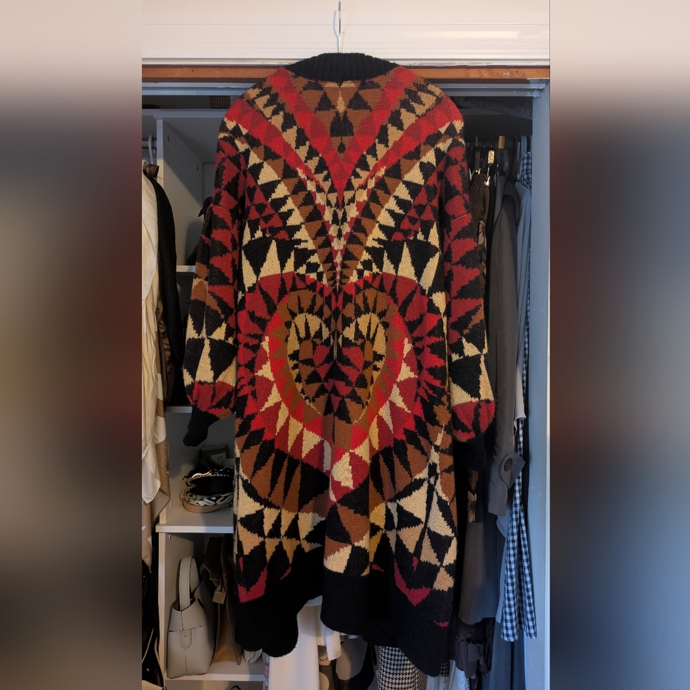 Farm Rio Geometric Patterned Cardigan - Picture 2 of 3